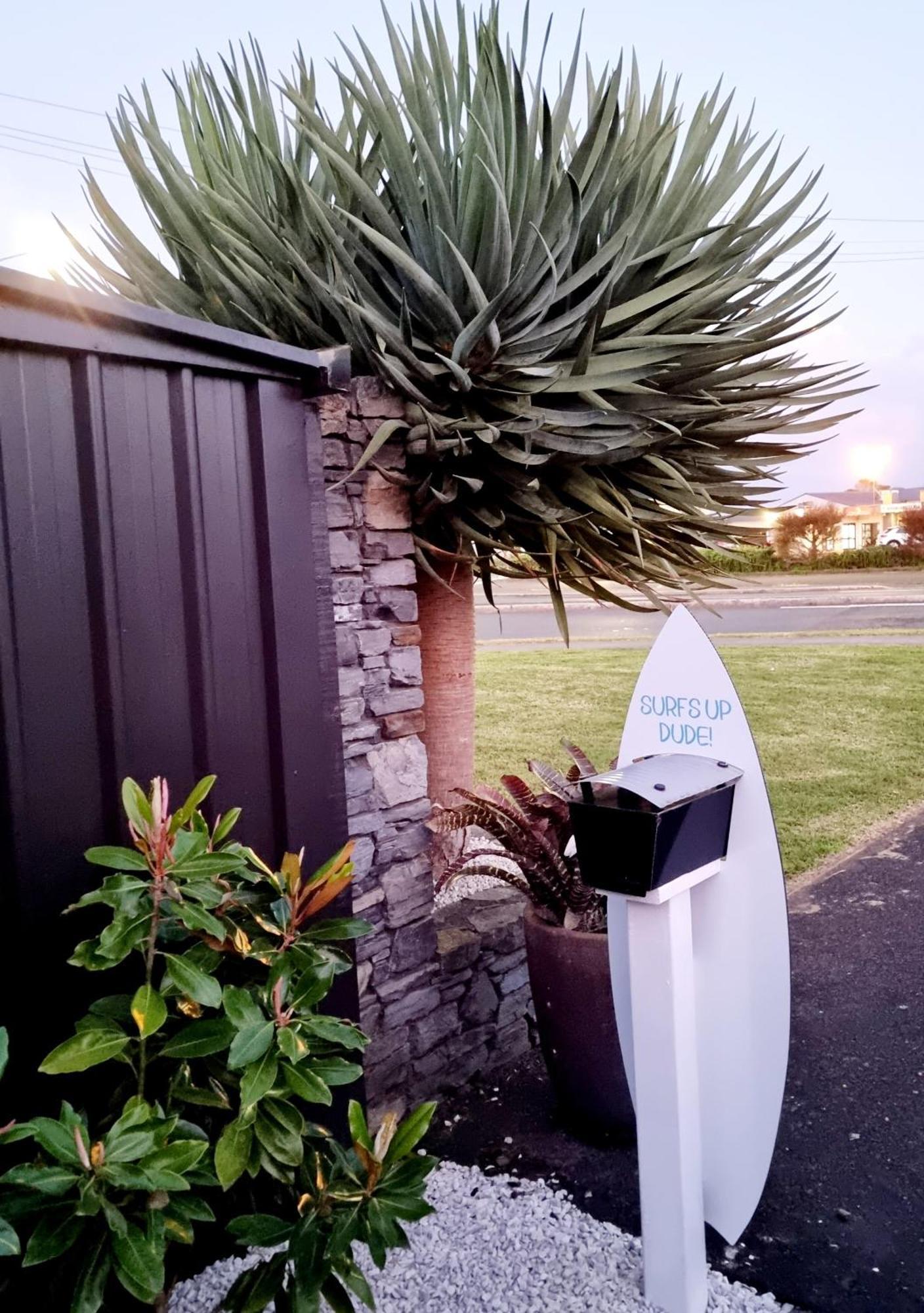 Southpacific Motel Whangamata Dış mekan fotoğraf