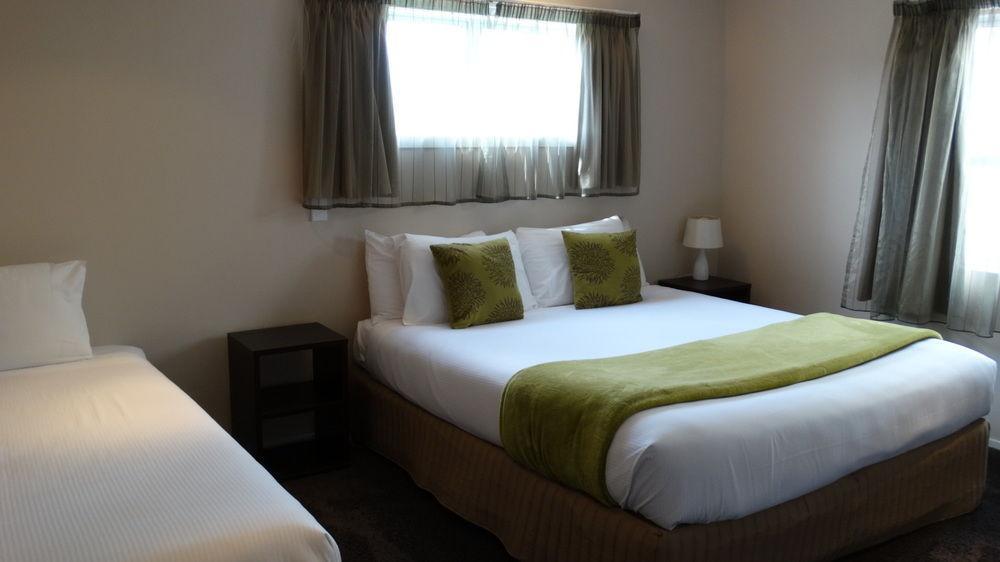 Southpacific Motel Whangamata Dış mekan fotoğraf