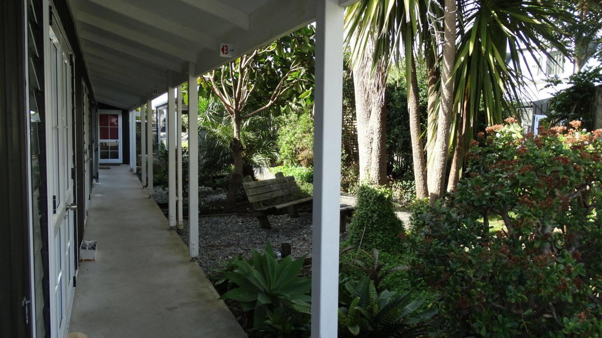 Southpacific Motel Whangamata Dış mekan fotoğraf