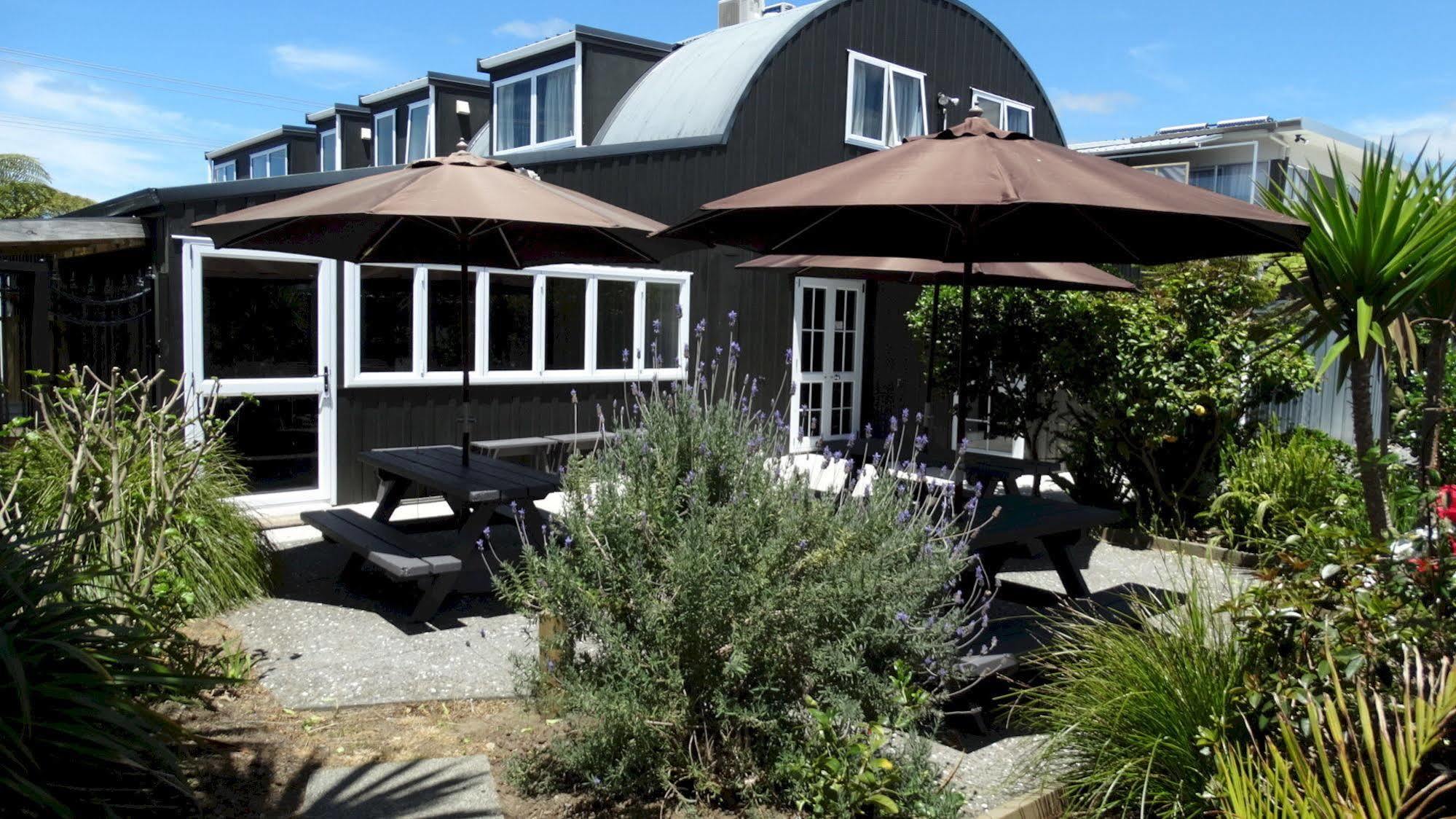 Southpacific Motel Whangamata Dış mekan fotoğraf